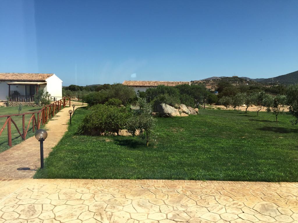 オルビア Agriturismo Mieleamaroヴィラ エクステリア 写真