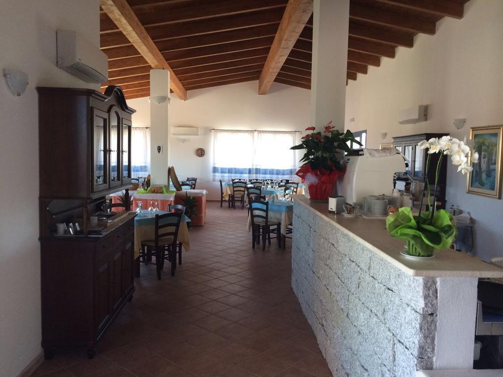 オルビア Agriturismo Mieleamaroヴィラ エクステリア 写真